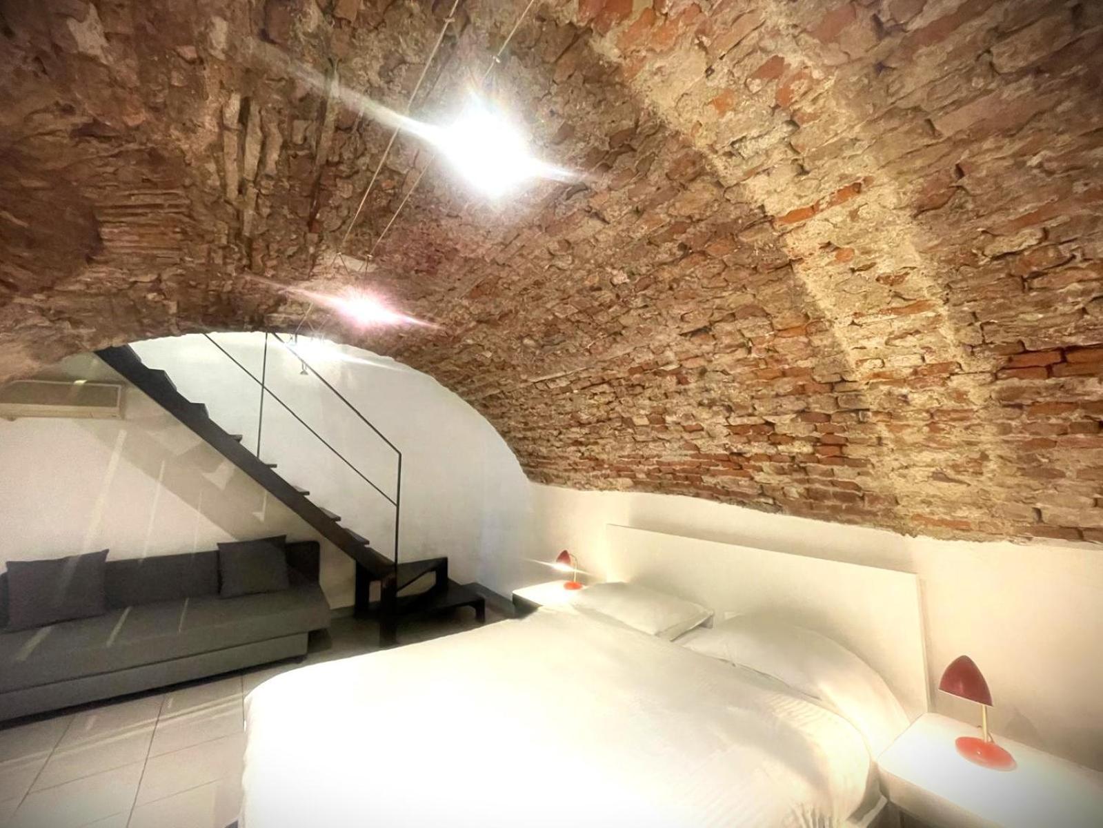 Dhomes - Loft Suite In Duomo Milano Esterno foto